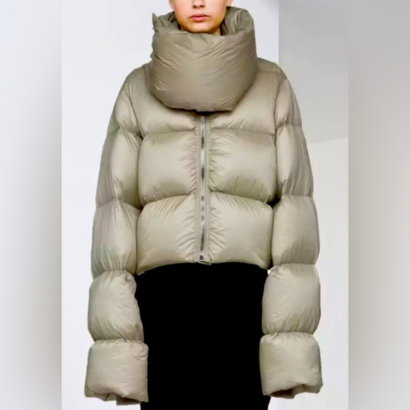 Jackets & Blazers - Y2K Down Puffer Jacket (M)